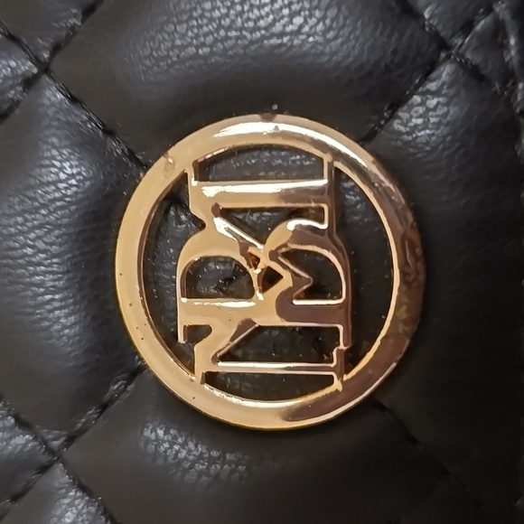 BLACK DIAMOND QUILTING COVER WALLET/CREDIT CARD WALLET VEGA LEATHER - Picture 6 of 9